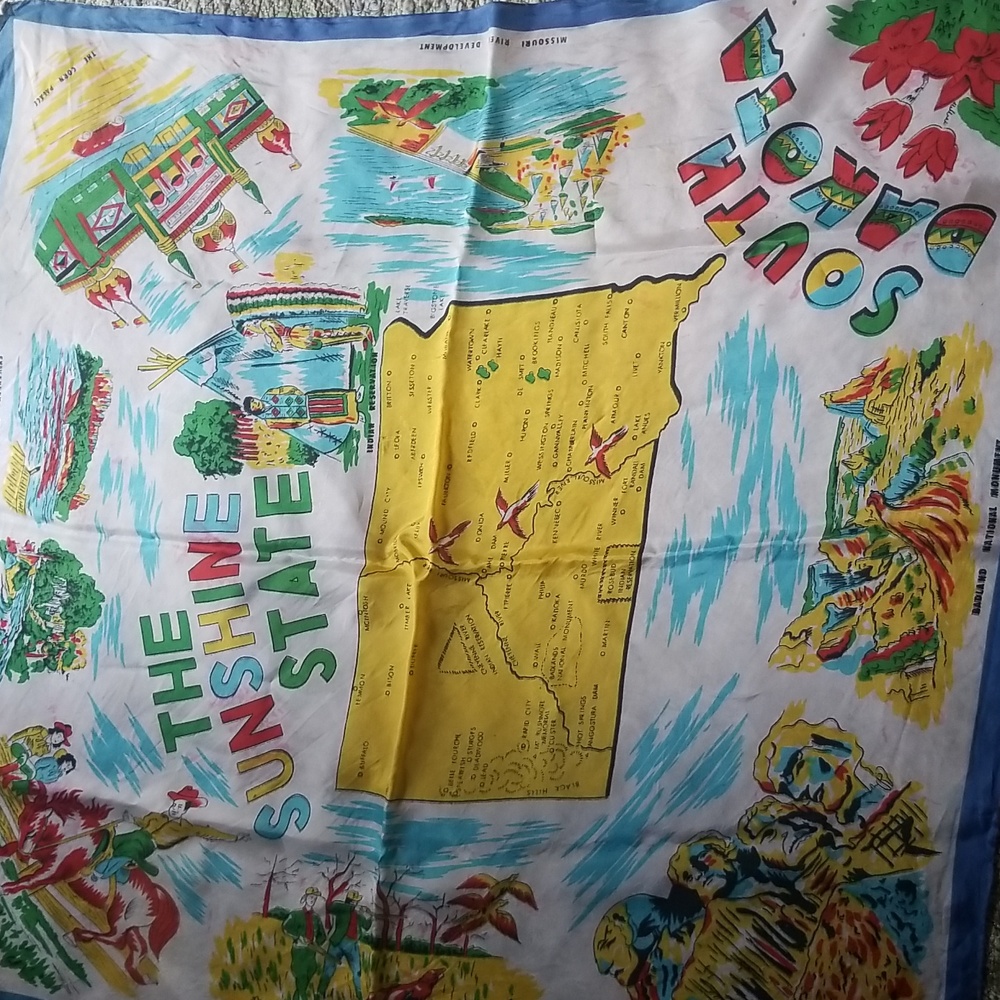 South Dakota souvenir scarf